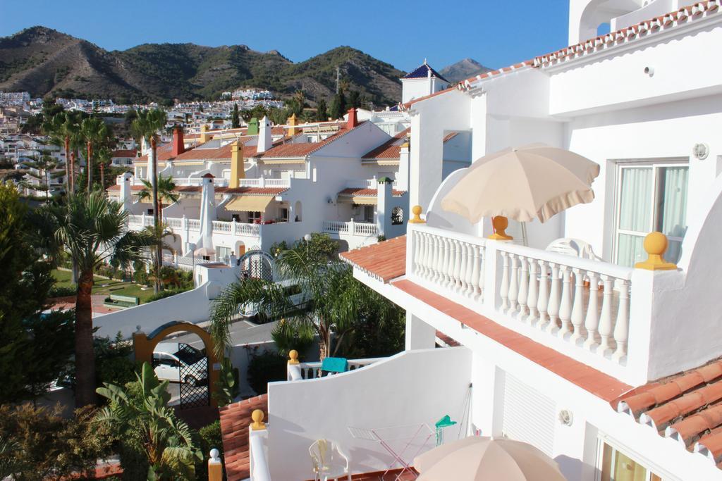 Apartamentos Las Rosas De Capistrano Nerja Eksteriør bilde